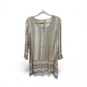 Ruby Rd. Geometric Print Top in Pink and Green Size 1X
